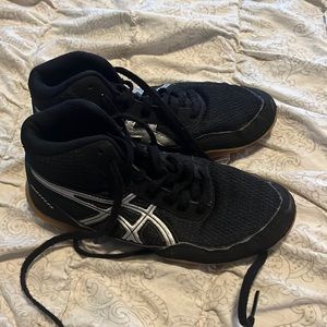 Boys wrestling shoes Asiacs sz K13